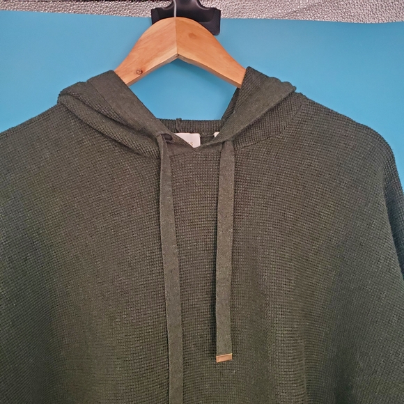 Cyrus Army Green Hooded Top Size XS Waffle Knit Dolman Sleeve - Picture 2 of 5
